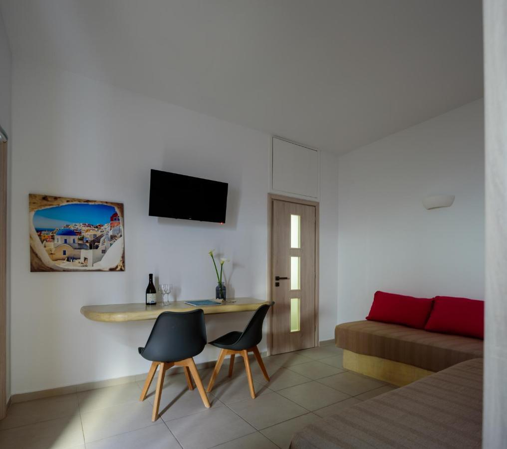Heart Of Oia - Private House With Jacuzzi Lägenhet Exteriör bild